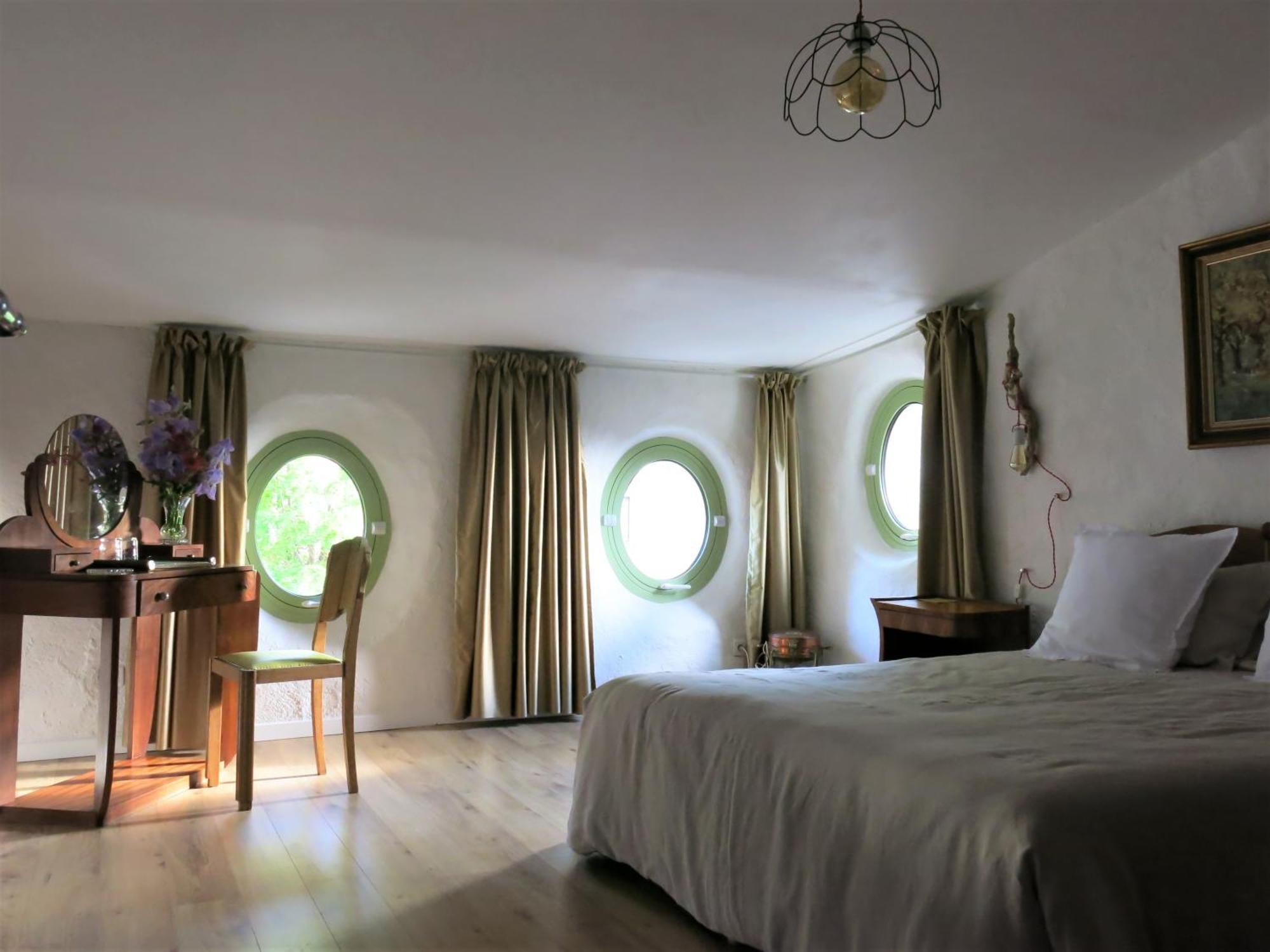 La Buissonniere Bed & Breakfast Oppède Dış mekan fotoğraf