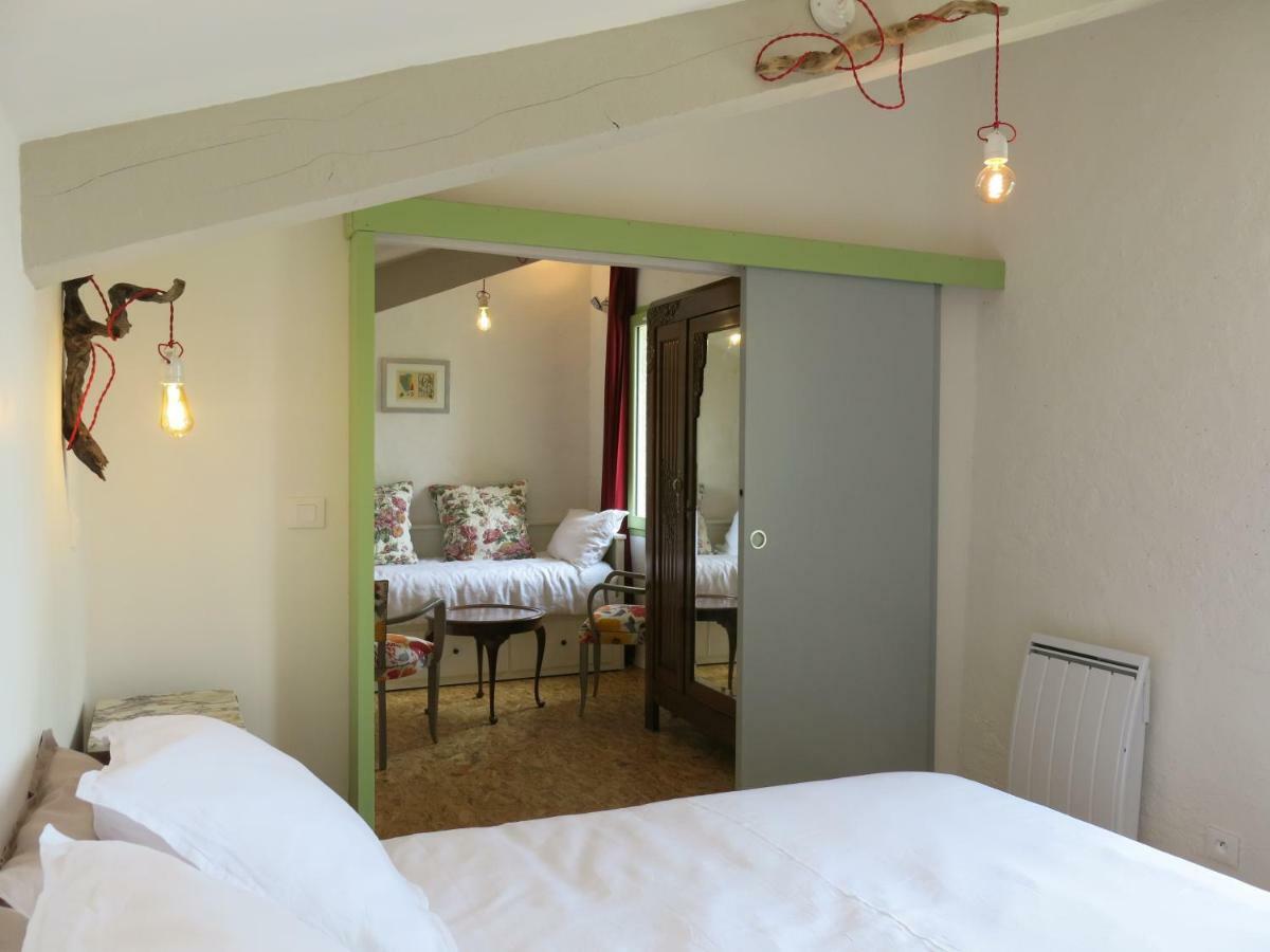 La Buissonniere Bed & Breakfast Oppède Dış mekan fotoğraf